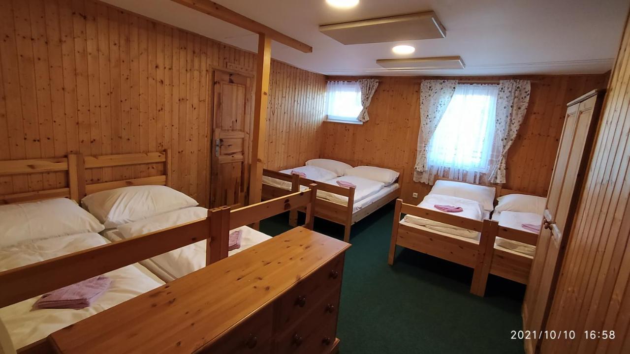 Penzion U Rybnika Marianska Exterior photo